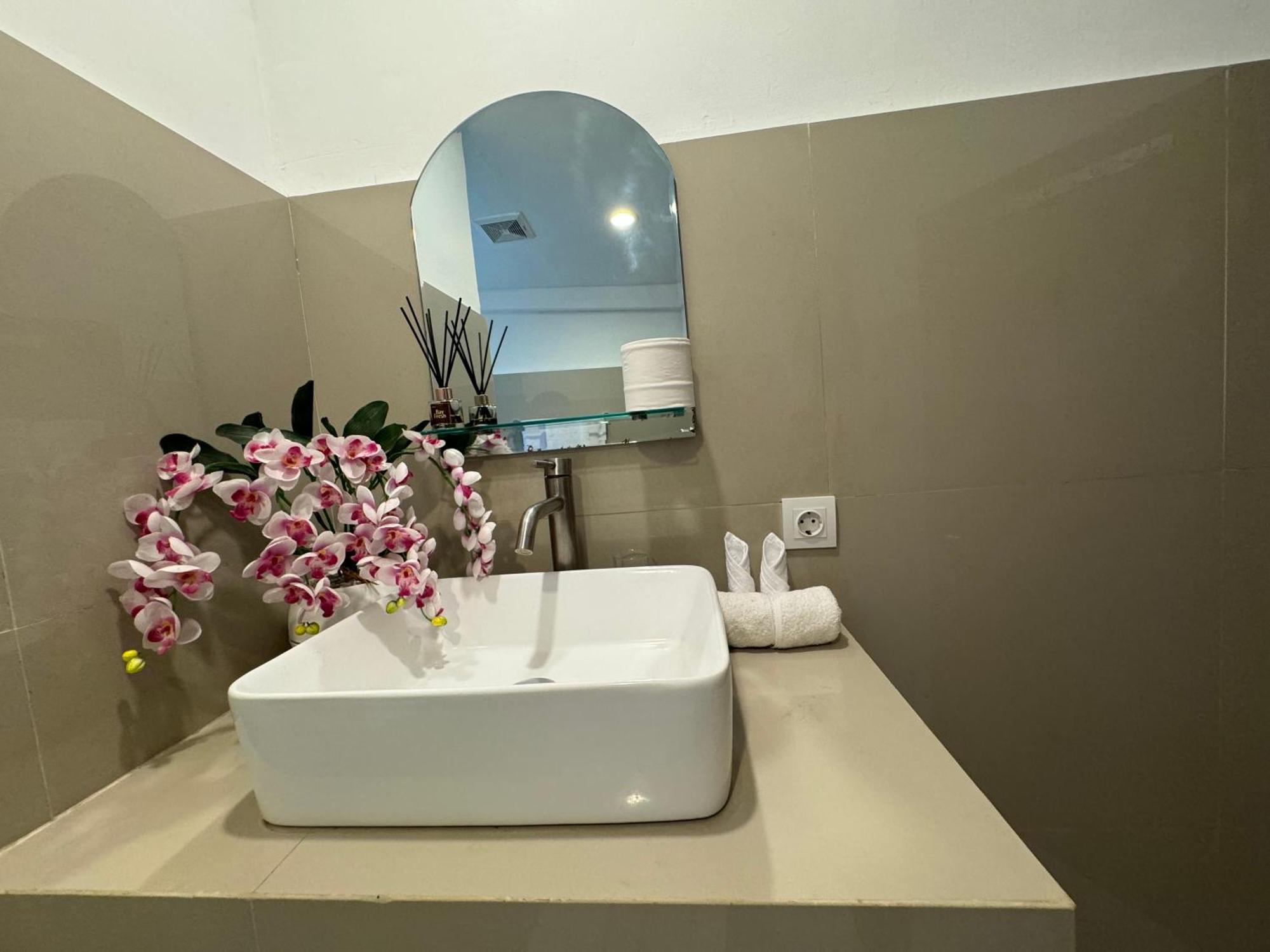 Villa Majegau 1 By Deasha Seminyak Exteriör bild